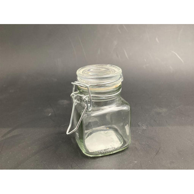 Glass Mini Jar Squared
With a locking lid
